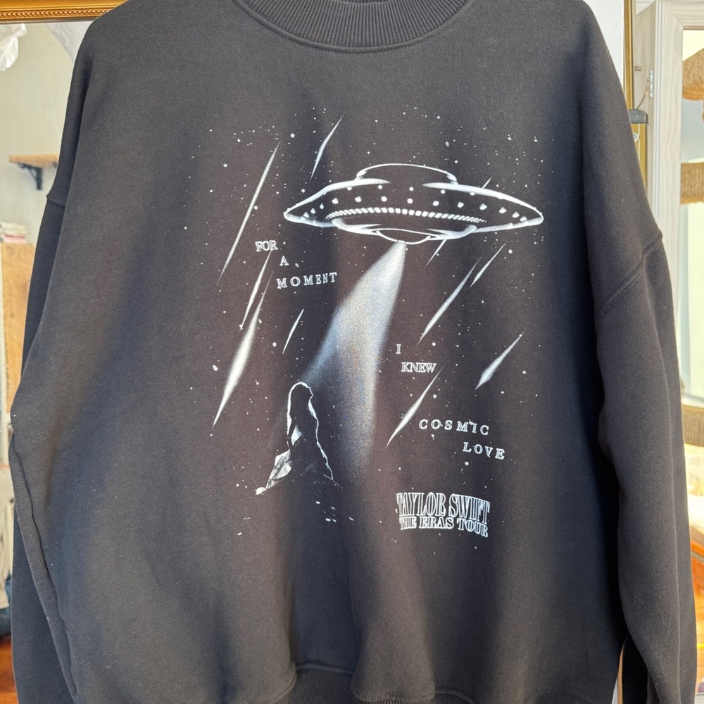 SOLD Taylor Swift official Black Crewneck Sweatshirt NWOT Eras Tour